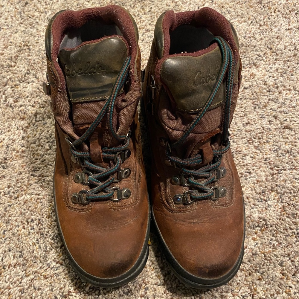 Cabela’s GORE-TEX Boots - Picture 5 of 7